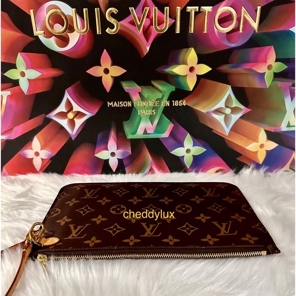 🥰🥰🥰Authentic Louis Vuitton Neverfull Pochette Wristlet - Picture 4 of 9